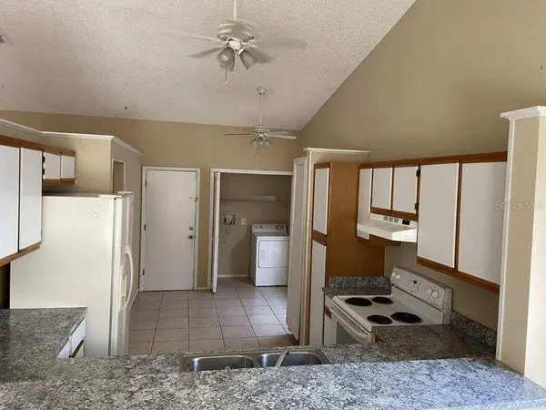 636 BIRGHAM PL, Lake Mary, FL 32746