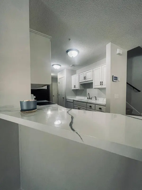 5628 100th LN N, Brooklyn Park, MN 55443