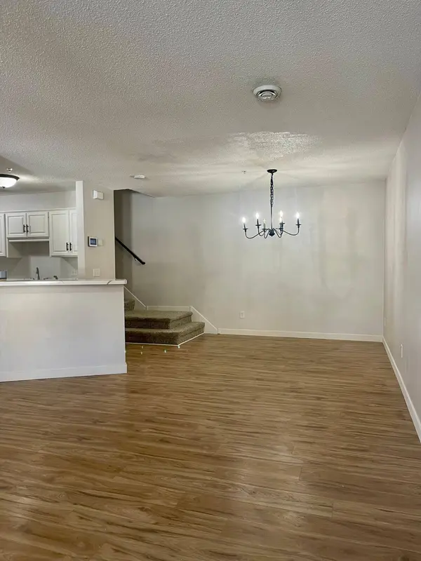 5628 100th LN N, Brooklyn Park, MN 55443