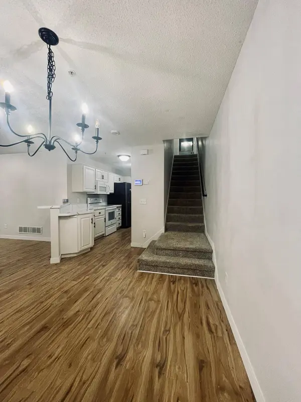 5628 100th LN N, Brooklyn Park, MN 55443