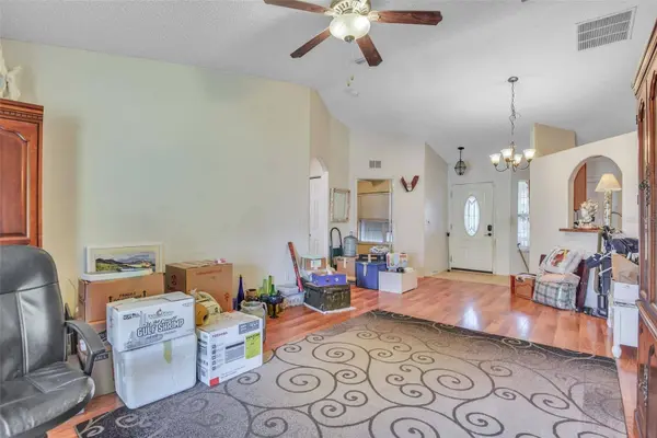 7 POINT PLEASANT DR, Palm Coast, FL 32164