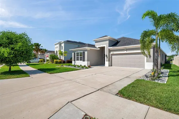 17616 BRIGHT WHEAT DR, Lithia, FL 33547