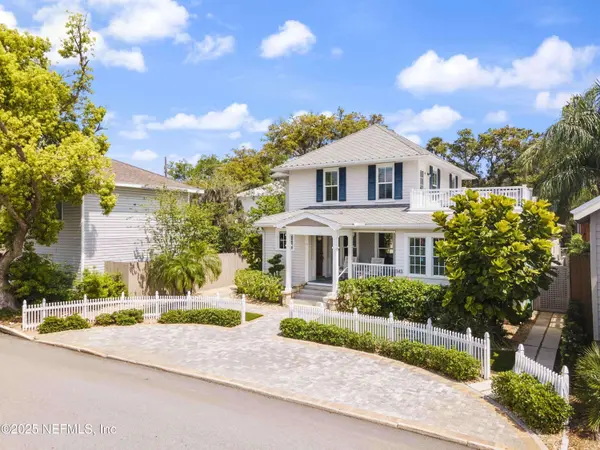 343 SAINT GEORGE ST, St Augustine, FL 32084