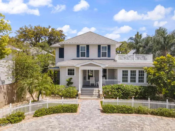 343 SAINT GEORGE ST, St Augustine, FL 32084