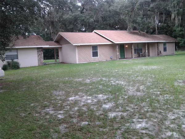 3 LAKESIDE DR, Ocala, FL 34482