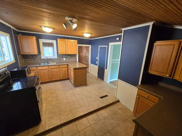 1401 3rd AVE, Heron Lake, MN 56137