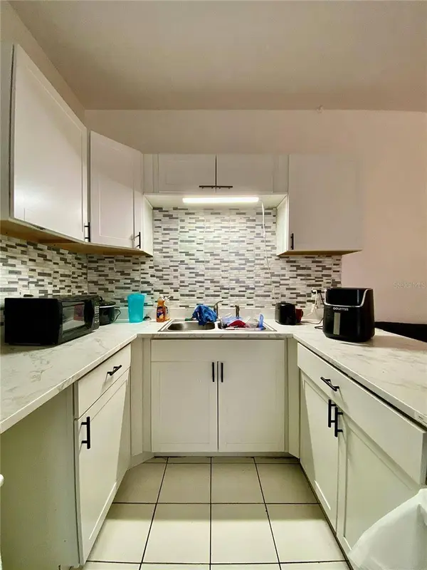 623 BECKETT WAY #B, Tarpon Springs, FL 34689