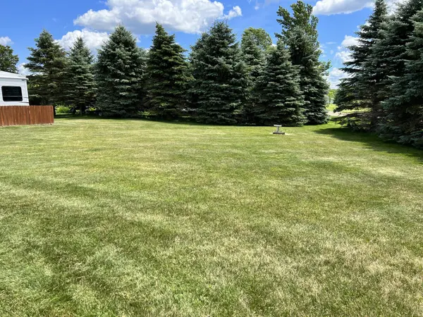 32415 Starland Shore DR, Dent, MN 56528