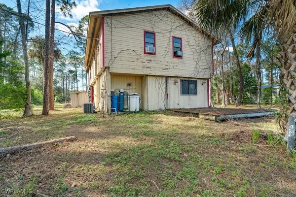 2202 Jackson AVE, Alva, FL 33920