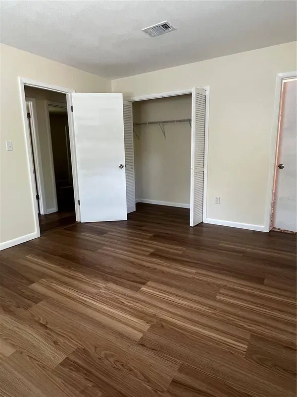 4004 NW 17TH PL, Gainesville, FL 32605