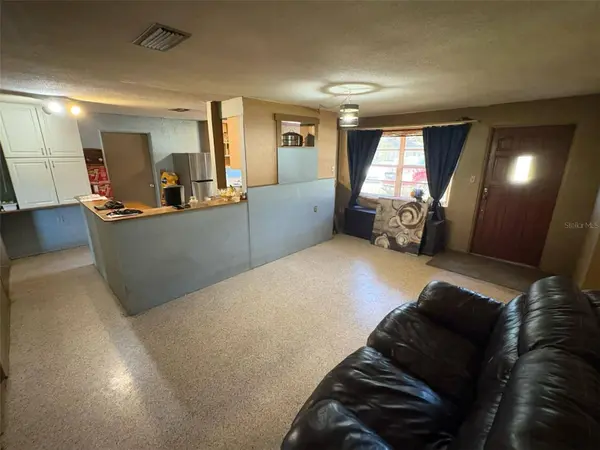 1818 MANGO TREE DR, Edgewater, FL 32132