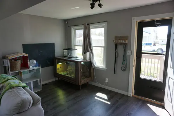 135 2nd AVE SE, Spring Grove, MN 55974