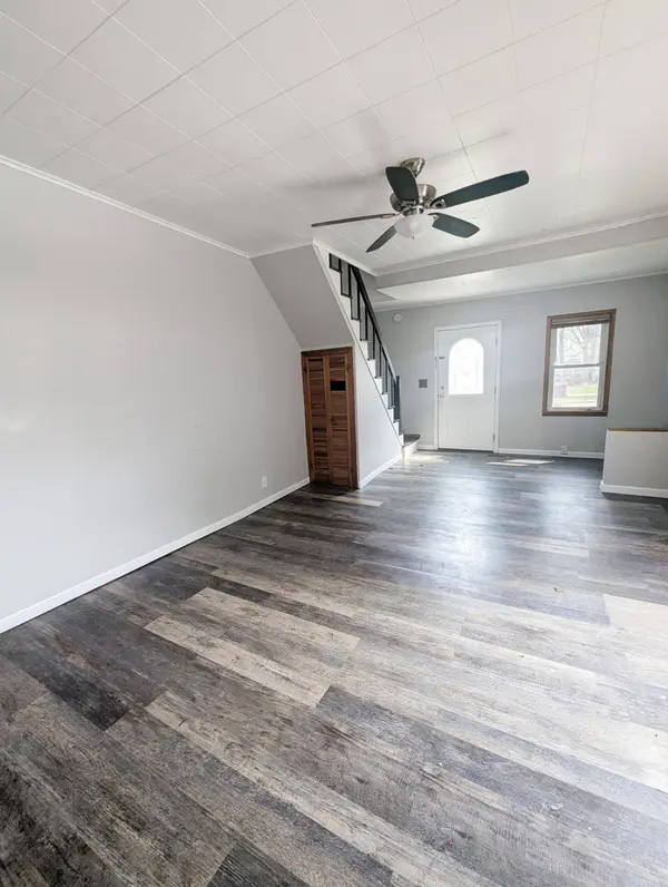 705 E 3rd ST, Fairmont, MN 56031