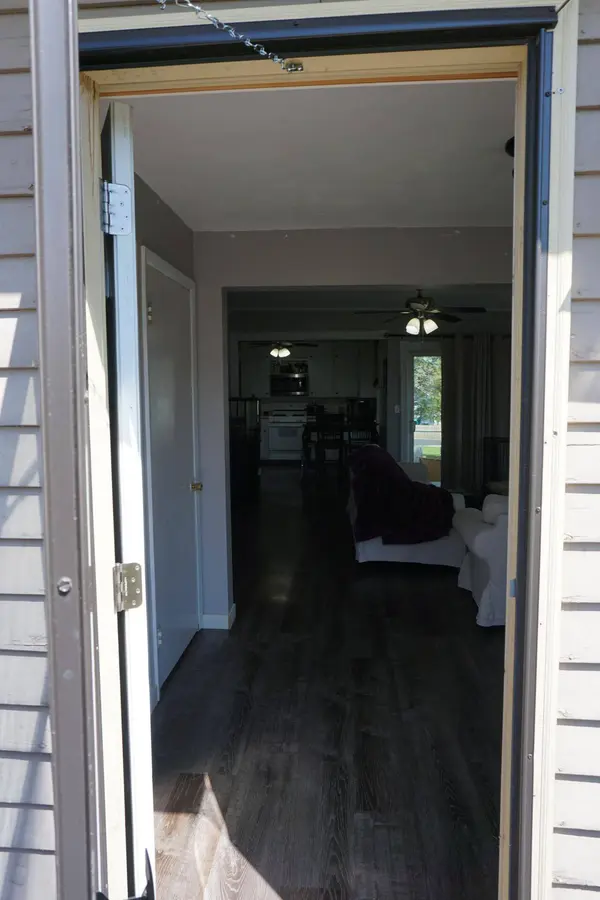 135 2nd AVE SE, Spring Grove, MN 55974