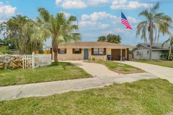 2715 36TH AVENUE TER E, Bradenton, FL 34208