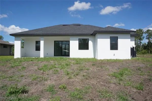 826 Alido AVE, Lehigh Acres, FL 33971
