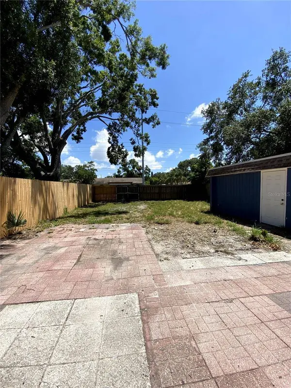 1947 LOS LOMAS DR, Clearwater, FL 33763