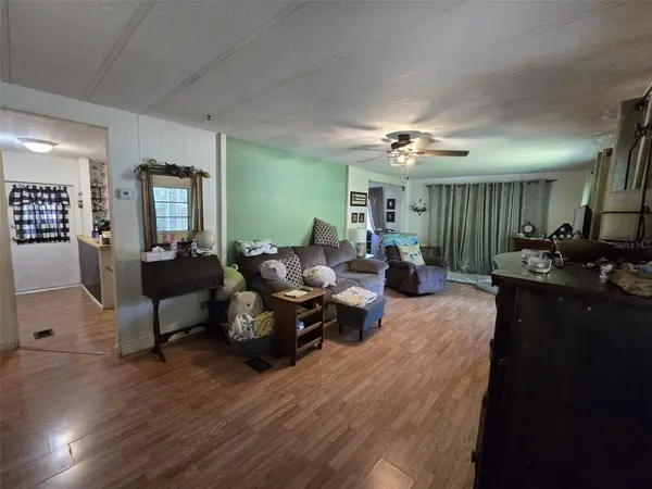 4131 WOODLAND CIR, Deland, FL 32724