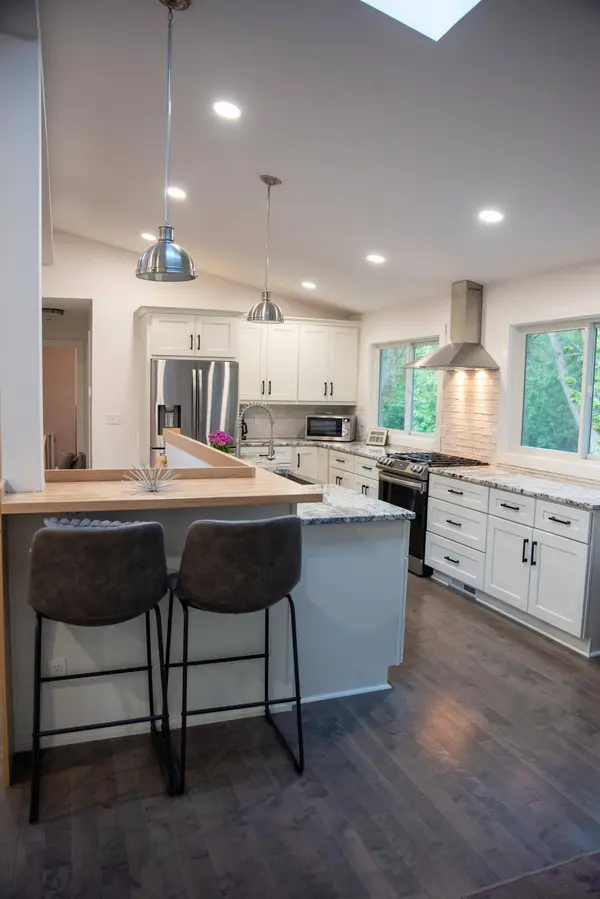 15113 Orchard DR, Burnsville, MN 55306