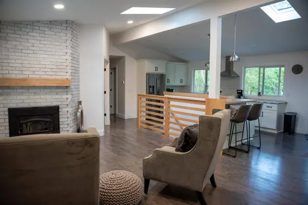 15113 Orchard DR, Burnsville, MN 55306