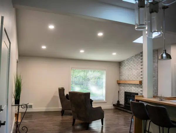 15113 Orchard DR, Burnsville, MN 55306