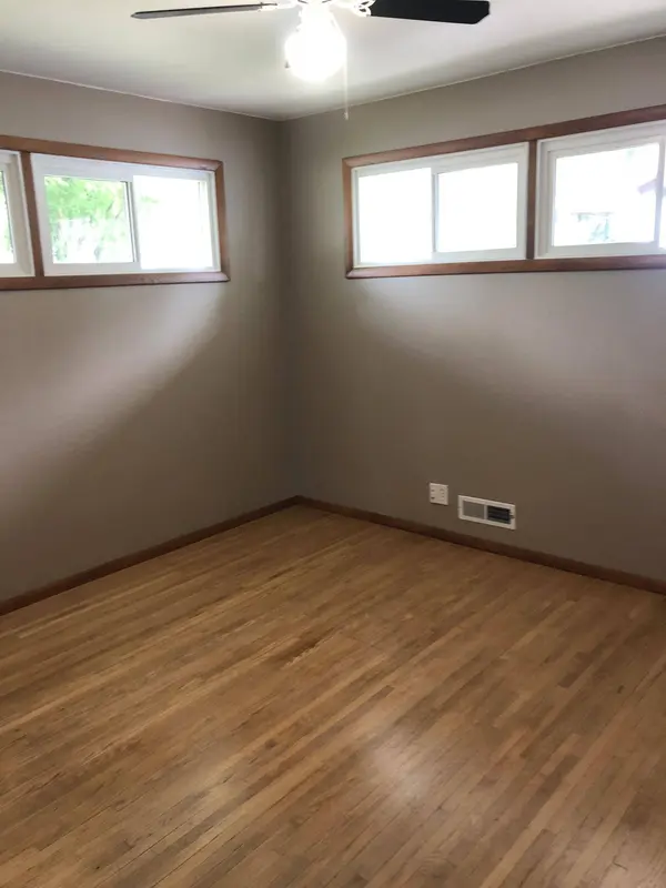 1304 13th AVE N, Moorhead, MN 56560