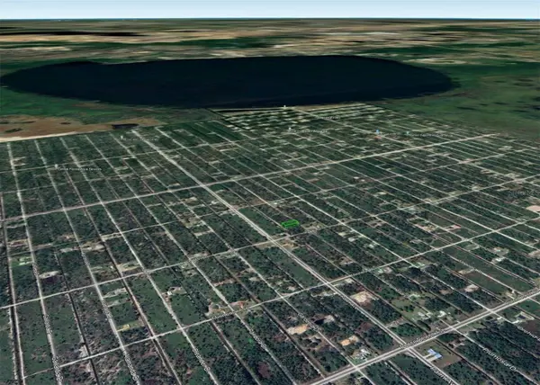 605 PLUMOSA DR, Indian Lake Estates, FL 33855