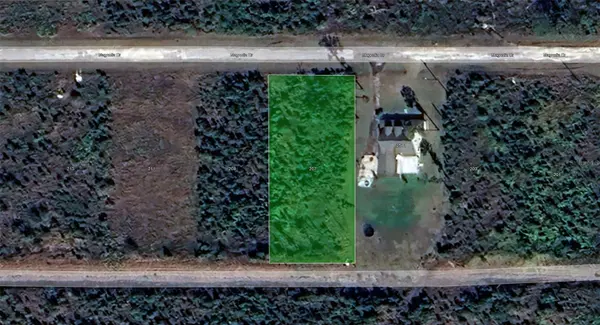 207 MAGNOLIA DR, Indian Lake Estates, FL 33855