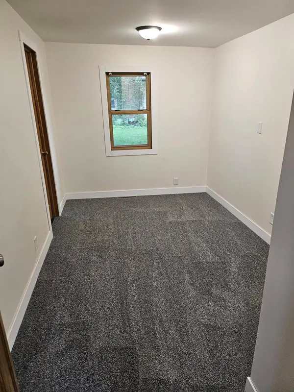 713 3rd AVE, Brewster, MN 56119