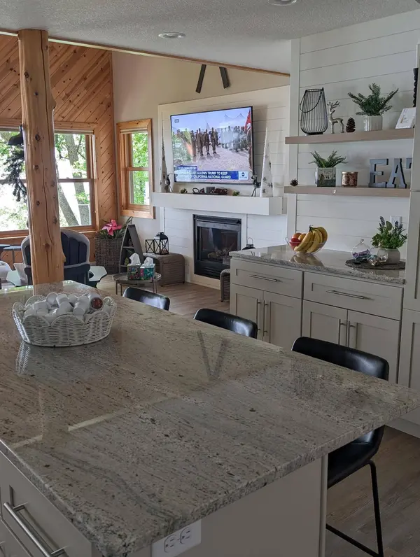 429 Goshawk LN NW, Hackensack, MN 56452