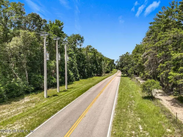 879 COUNTY ROAD 308B, Pomona Park, FL 32181