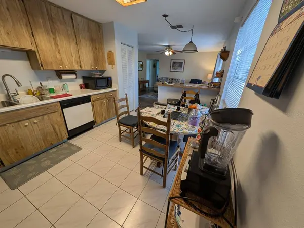 3237 PINE HAVEN DR, Clearwater, FL 33761