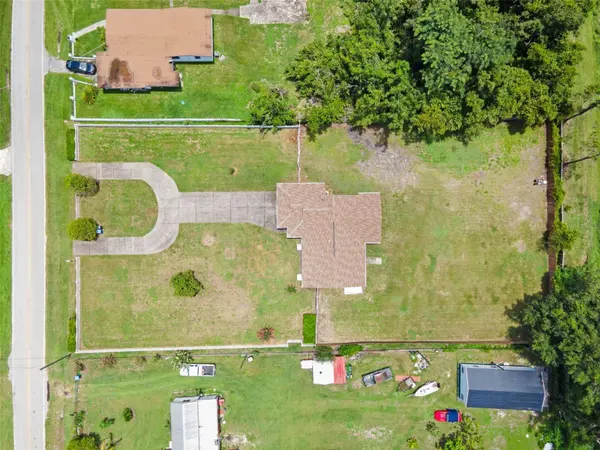 9543 ROCKHILL RD, Thonotosassa, FL 33592