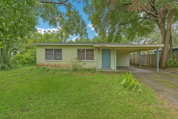 2425 N RAMONA CIR, Tampa, FL 33612