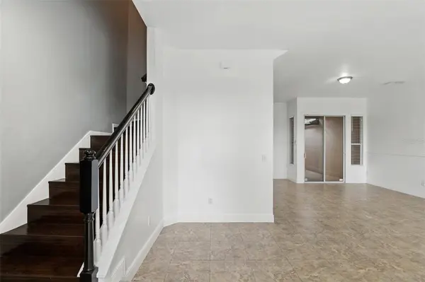 12746 AVALON LAKE DR, Orlando, FL 32828