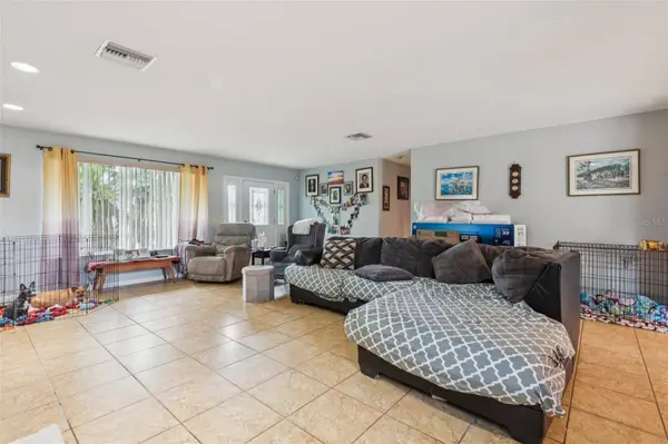 225 SHERWOOD LN, Daytona Beach, FL 32117