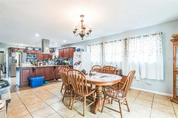 225 SHERWOOD LN, Daytona Beach, FL 32117