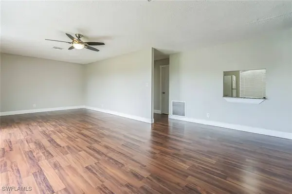 251 Palm DR #251-2, Naples, FL 34112