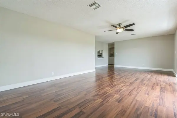 251 Palm DR #251-2, Naples, FL 34112