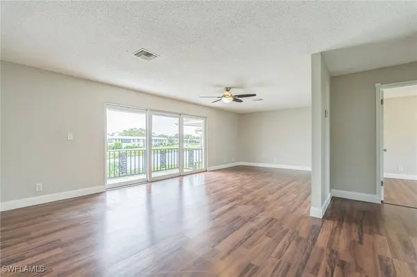 251 Palm DR #251-2, Naples, FL 34112