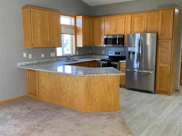 8399 Parkington AVE NE, Otsego, MN 55330