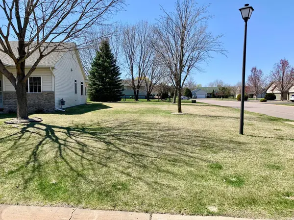 8399 Parkington AVE NE, Otsego, MN 55330