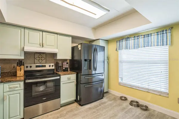 4255 GULF DR #111, Holmes Beach, FL 34217