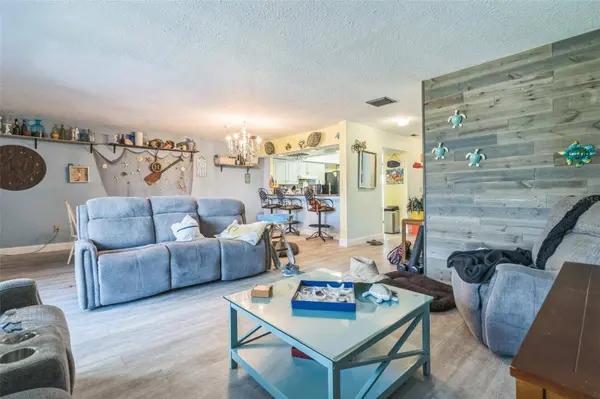 4255 GULF DR #111, Holmes Beach, FL 34217