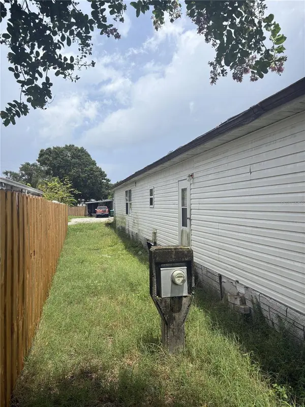 13806 60TH ST N, Clearwater, FL 33760