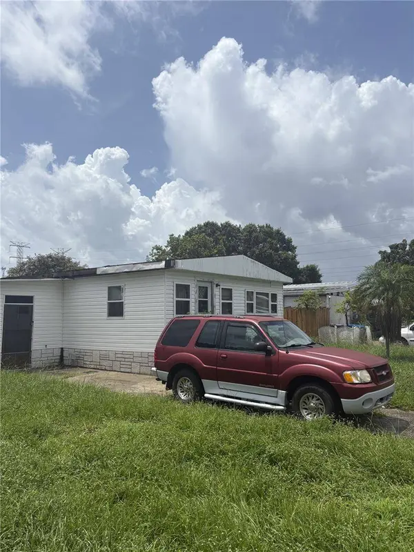 13806 60TH ST N, Clearwater, FL 33760