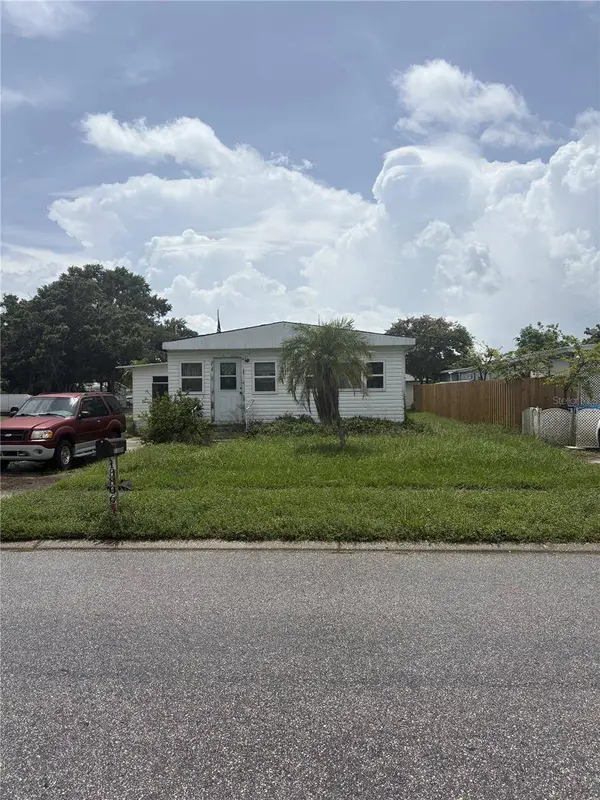 13806 60TH ST N, Clearwater, FL 33760