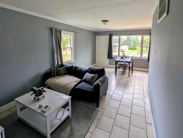 36 Davis DR, Silver Bay, MN 55614