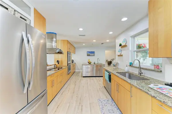 2222 41ST ST W, Bradenton, FL 34205