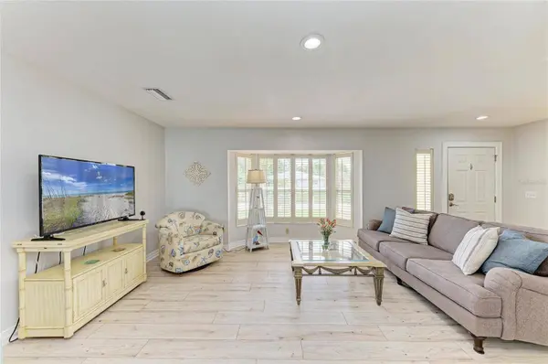 2222 41ST ST W, Bradenton, FL 34205